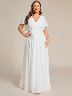 Biele eleganté šaty s výstrihom a padavými rukávmi model 1960 - 52